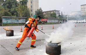 活動中鍛煉隊伍、競賽中實戰演練——川恒股份安全消防技能競賽